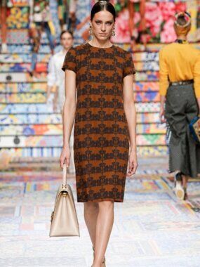 NWOT Marni Mustard Yellow and Black Printed Silk Short Sleeve Shift Dress $875